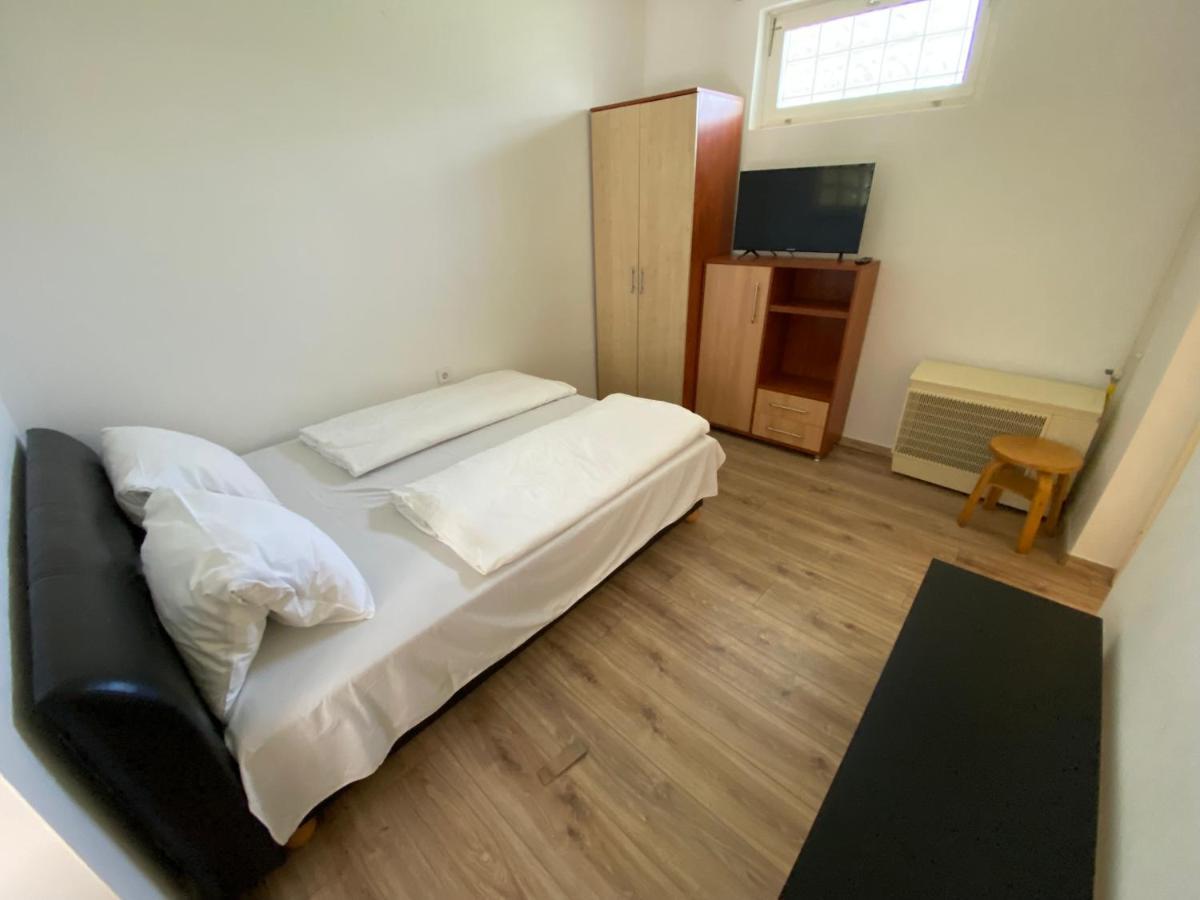 Hajdúszoboszló Amarin Apartments מראה חיצוני תמונה