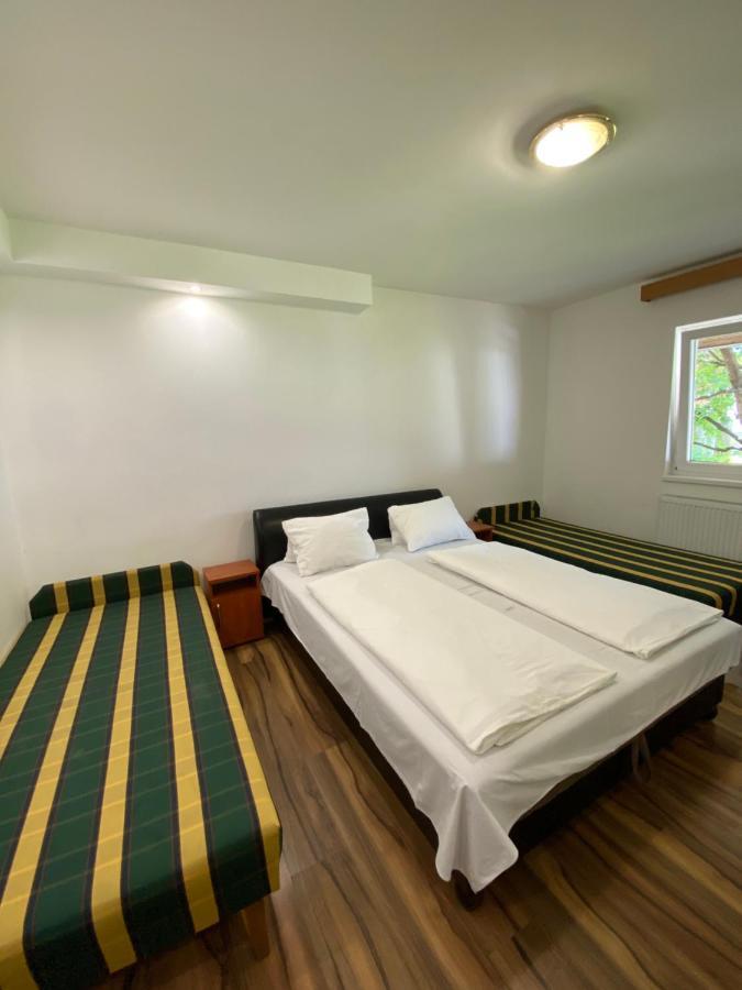 Hajdúszoboszló Amarin Apartments מראה חיצוני תמונה